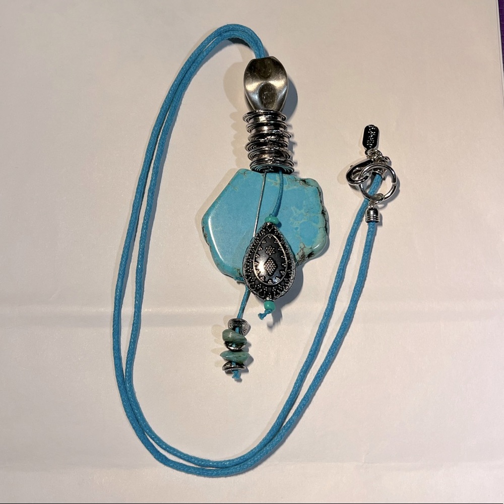 Treska Turquoise Silver Statement Fashion Jewelry Necklace